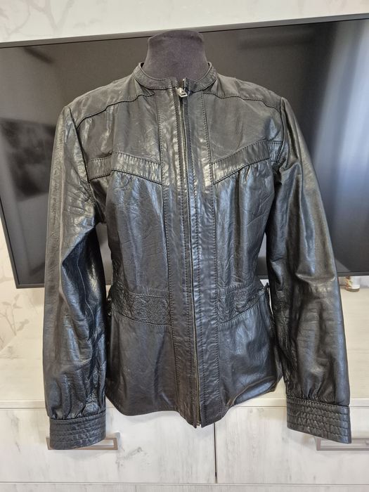 Ново дамско  яке размер М / EUR 38 / BG 44