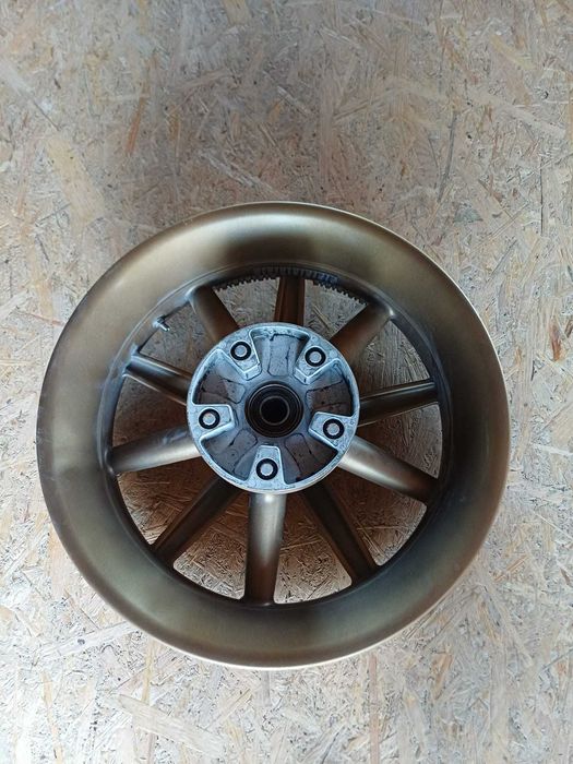 Janata spate Harley Davidson Vrod 18"