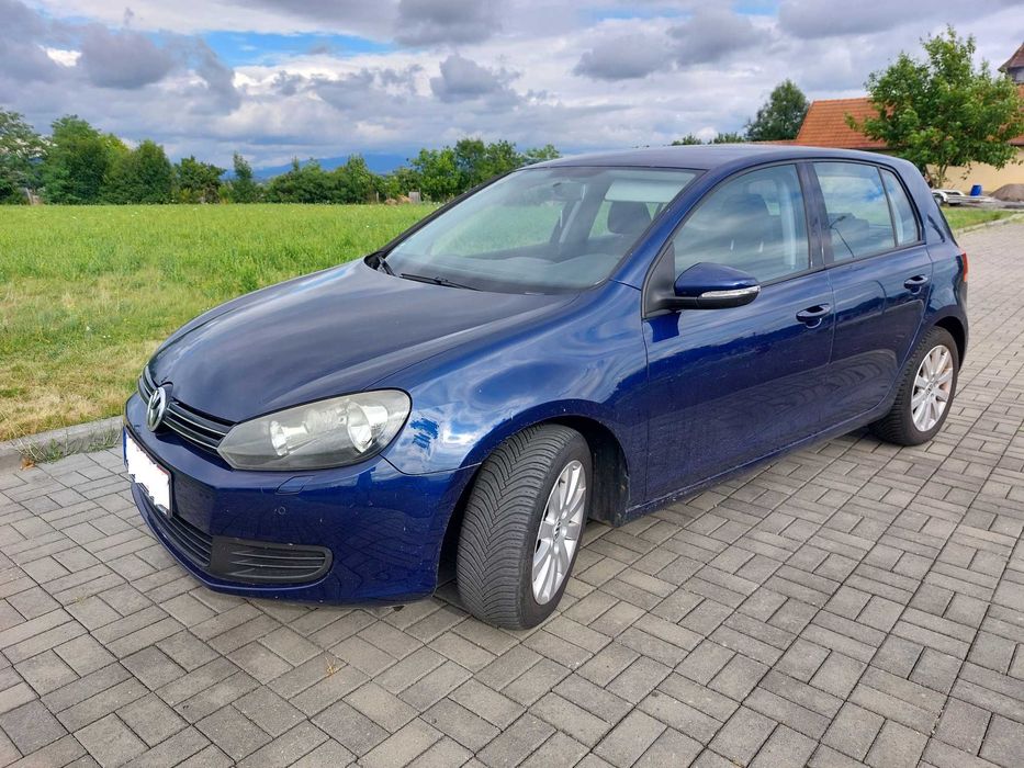 VOLKSWAGEN Golf 2010 — imagine 2