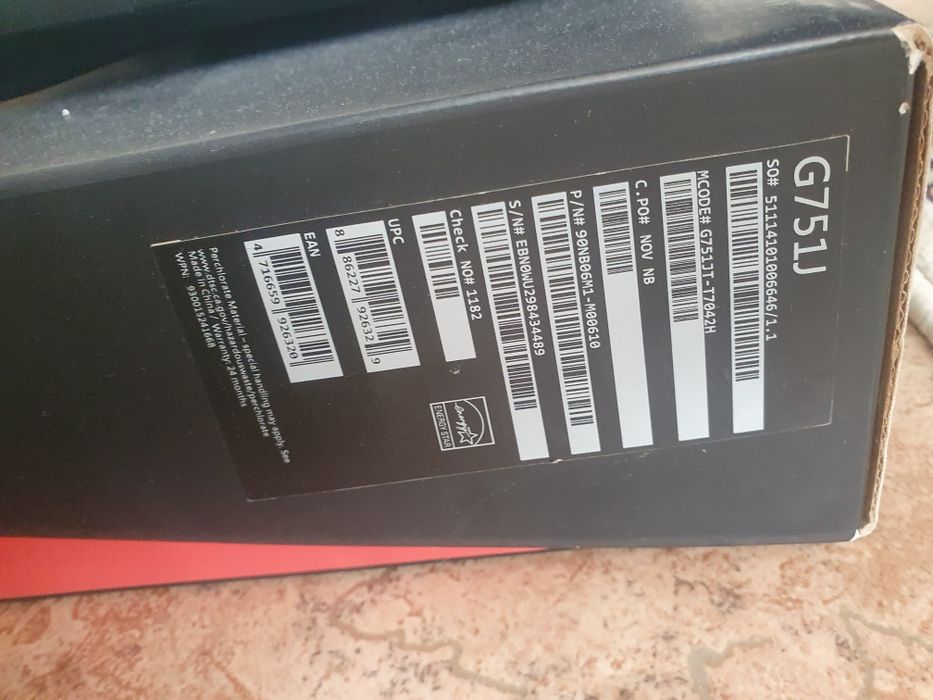 продам б/у ноутбук