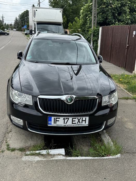 SKODA Superb 2013 — imagine 1