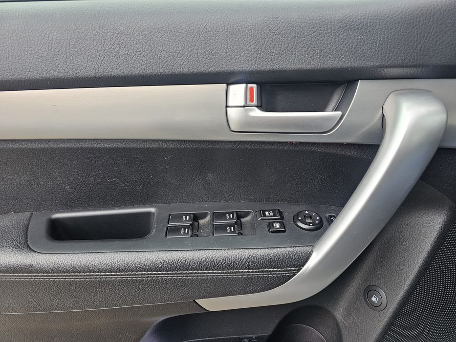 KIA Sorento 2012 — imagine 4