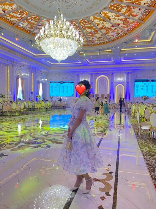 Платье на весну/выпускной/той/вечер