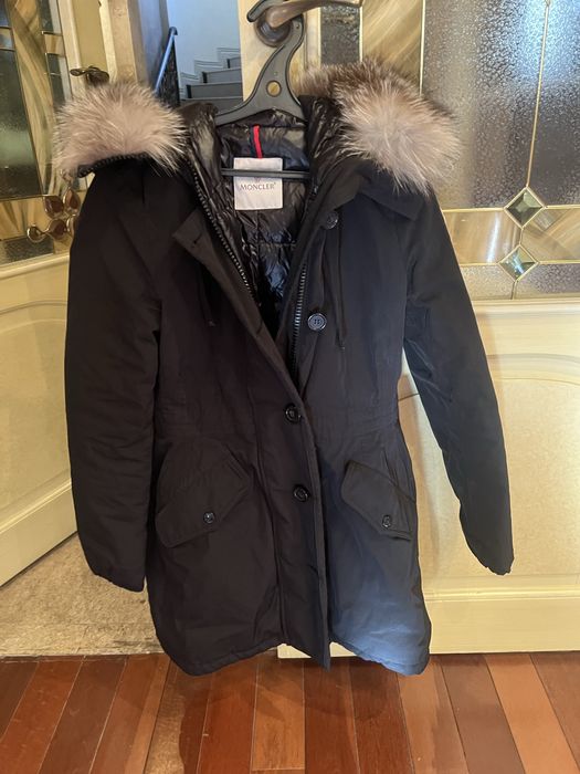 Moncler женский