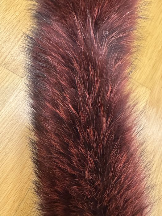 Guler blana naturala din   vulpe Polara bordo