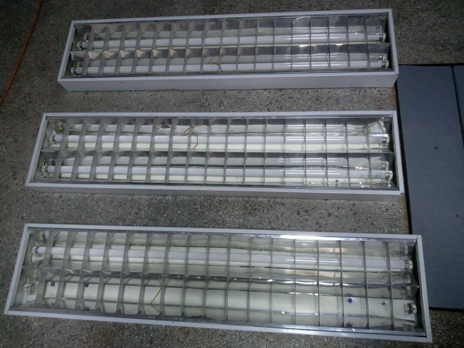 Corpuri iluminat si candelabre