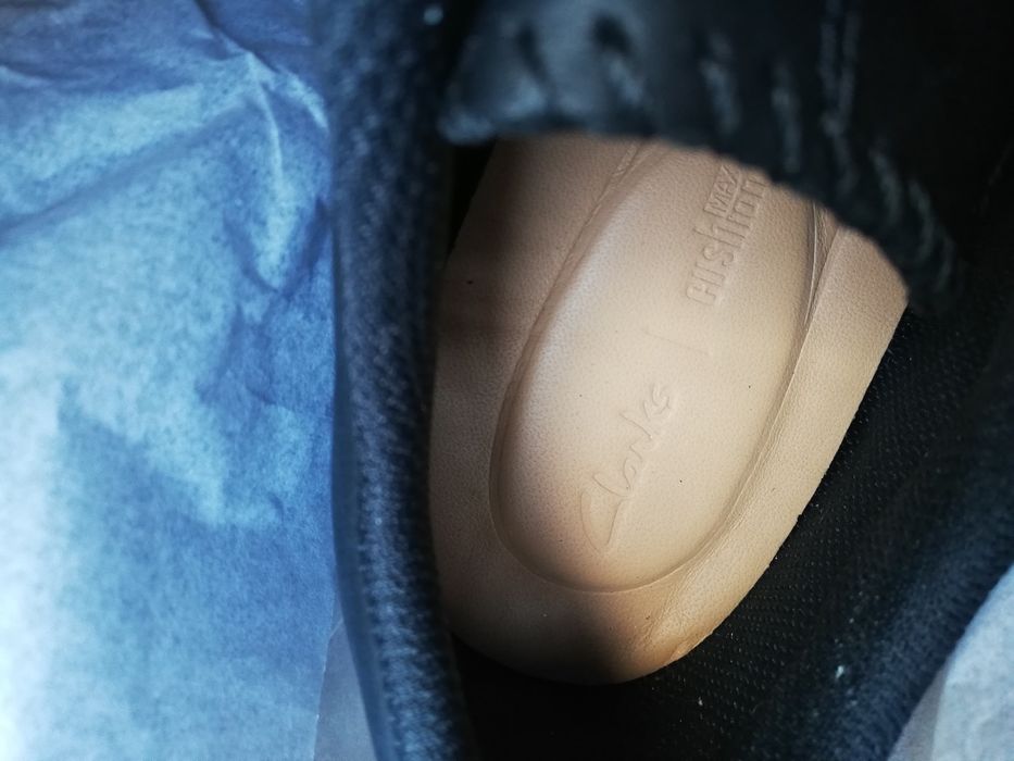 Clark's Sports Shoes / Vans SK8-Hi Reconstructed