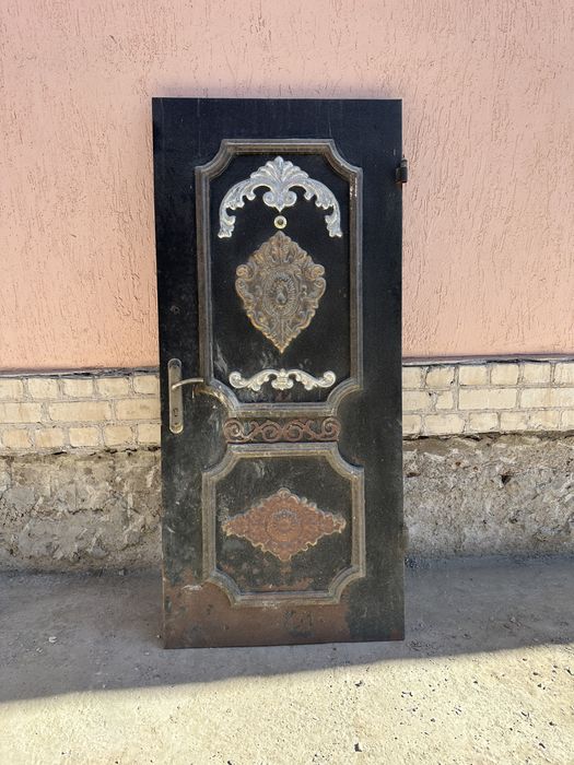 Сыртқы есік сатылады