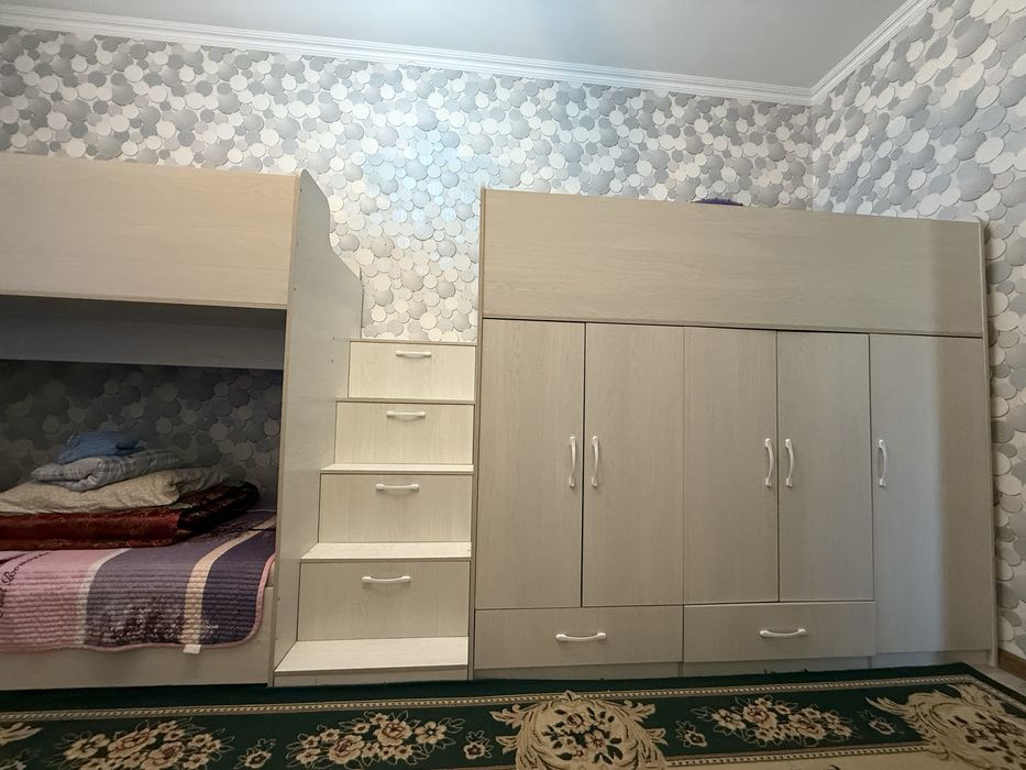 Продается двухяростный кровать