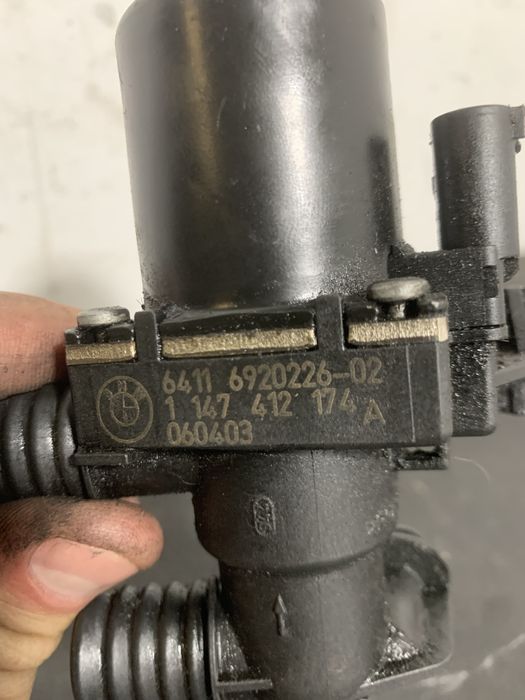 Pompa recirculare BMW Seria 5 E60 E61 | 6920226 pompa incalzire apa