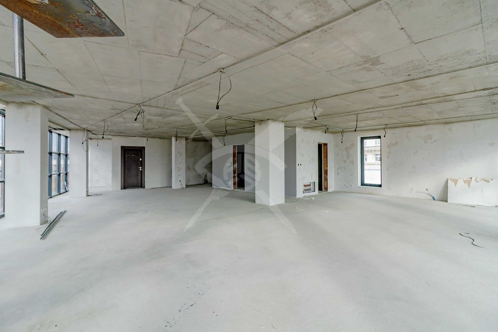 Продава се Заведение в София, Център - 429 кв.м за 3497 €/кв.м - Снимка #3