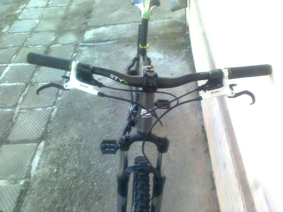 BULLS BushTail Race Хидравличен