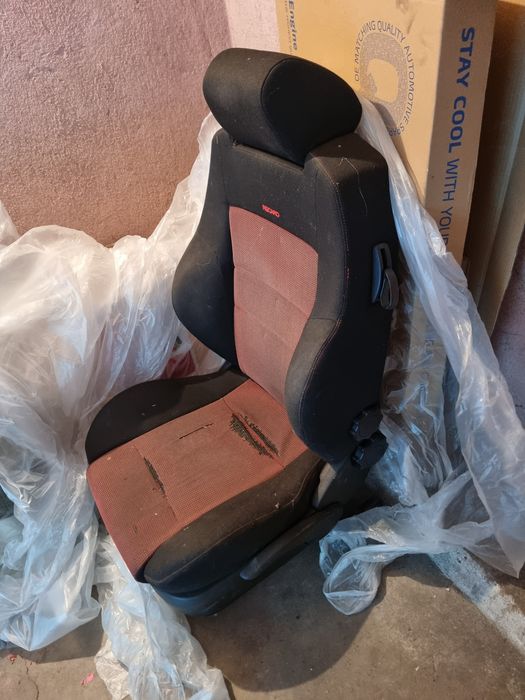 Дълбоко RECARO за двуврата