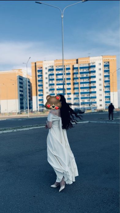 Вечернее платье