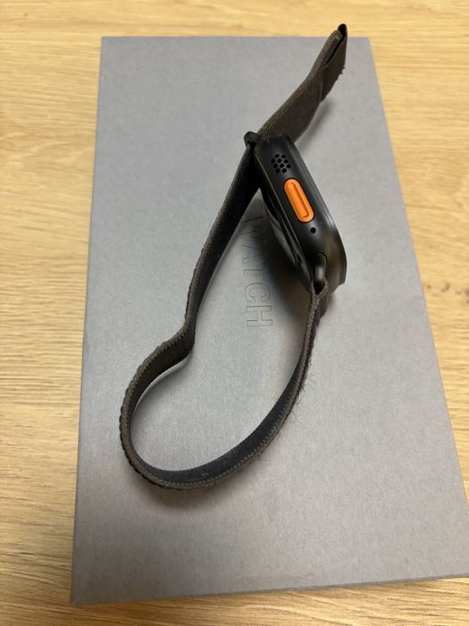 Apple watch 3 Ultra  Black Titanium
