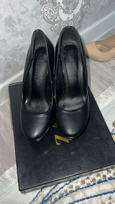 Туфелки женскиее