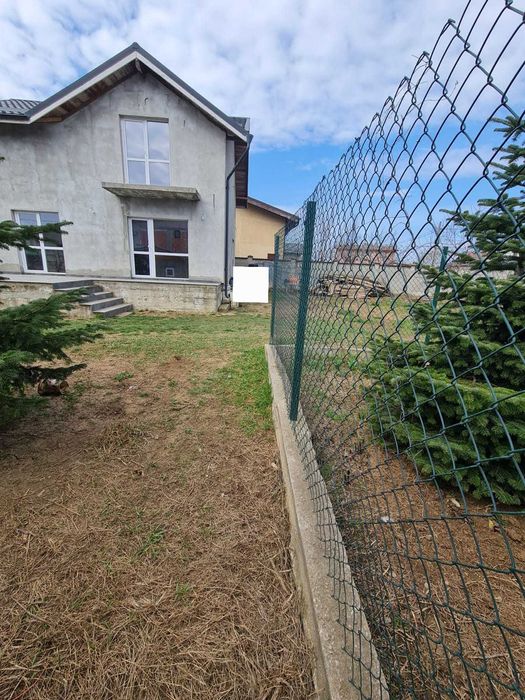 TEREN intravilan 300 metri ILFOV- Stefanestii de Sus