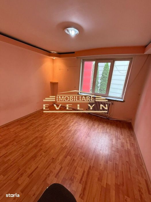 Clădire de vânzare – Aproximativ 406 mp utili, Zona Centrală