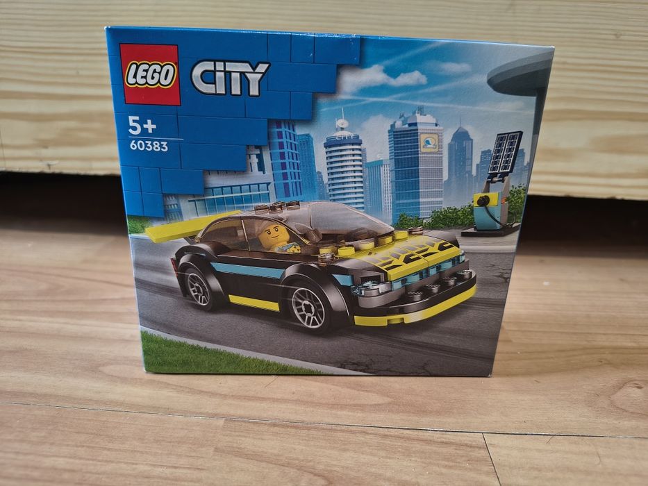 NOU - Lego City 60383 - Masinuta sport electrica