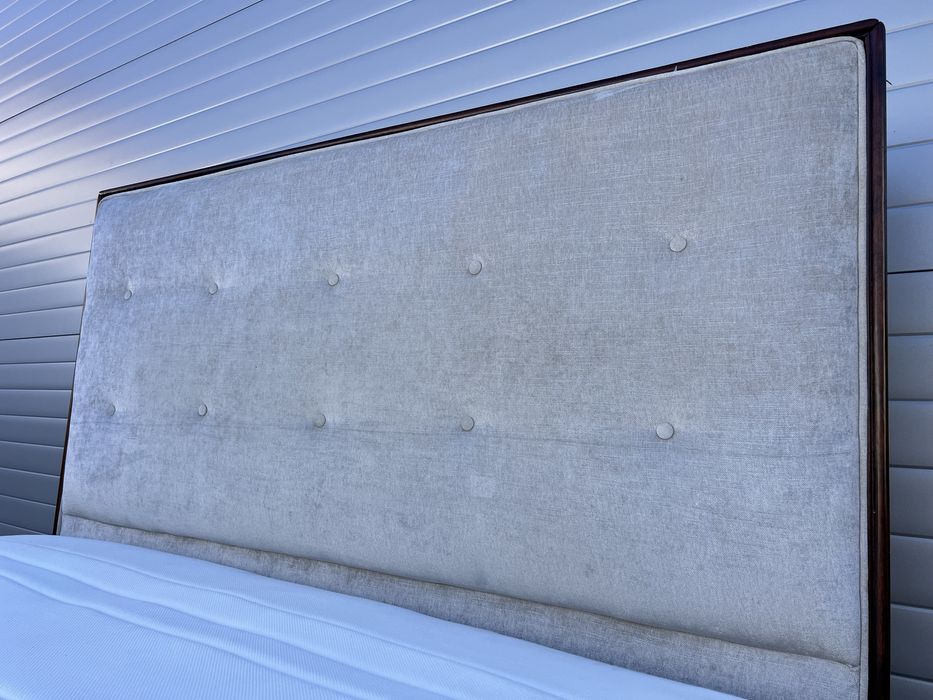 Pat Dormitor Tapitat • Boxspring 1,60 x 2,00 Impecabil