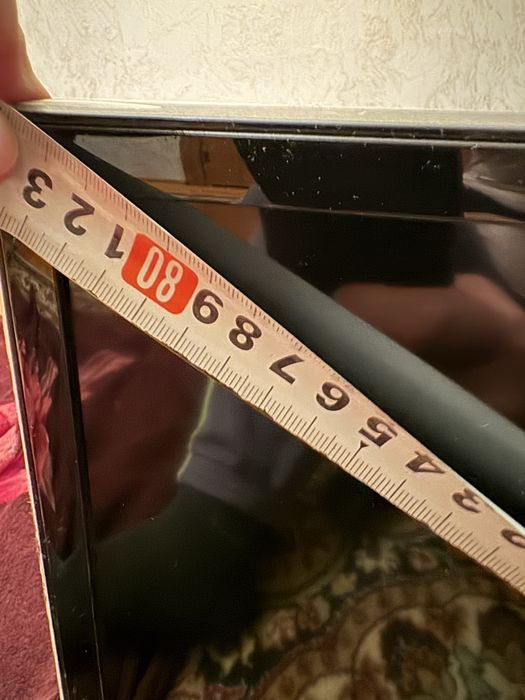 Телевизор Samsung в рабочем состоянии