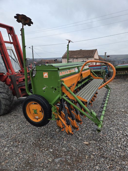 Semanatoare Paioase Amazone D9-30  3m