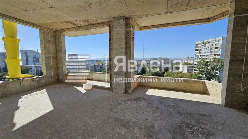 Продава се Тристаен апартамент в Варна, Бриз - 153 кв.м за 2205 €/кв.м - Снимка #2