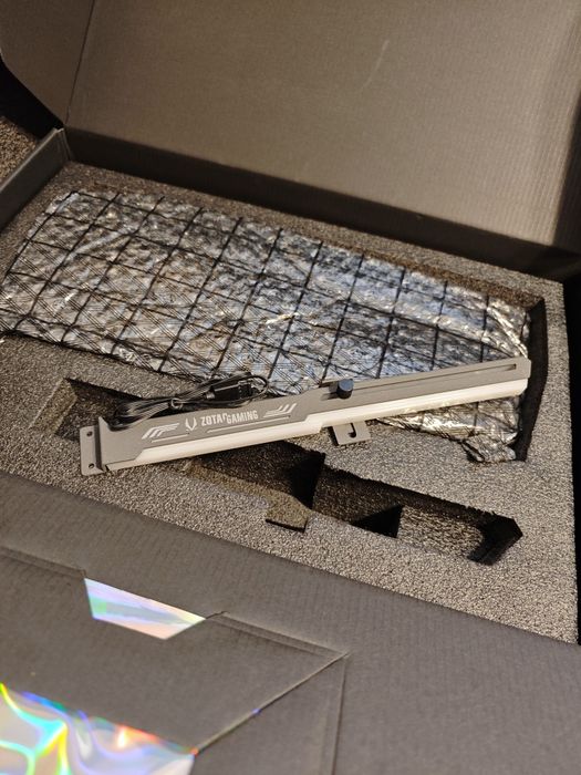 Placa nVidia RTX 3090 ZOTAC AMP HOLOBLACK EXTREME 24GB 384-bit