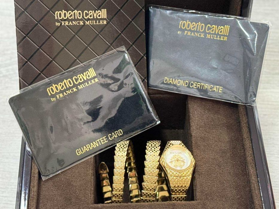 Дамски часовник Roberto Cavalli by Franck Muller с диаманти