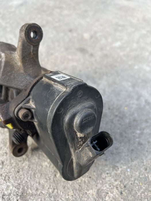 Etrier Frana Original Passat B6 Dreapta Spate