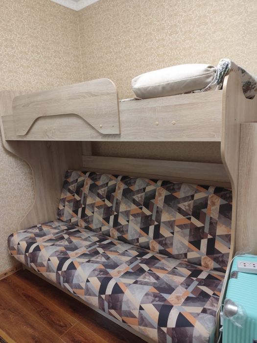 Кровать двухярусная