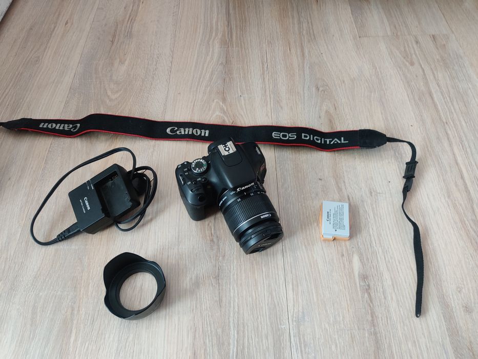 Canon 600D + Обективи и аксесоари