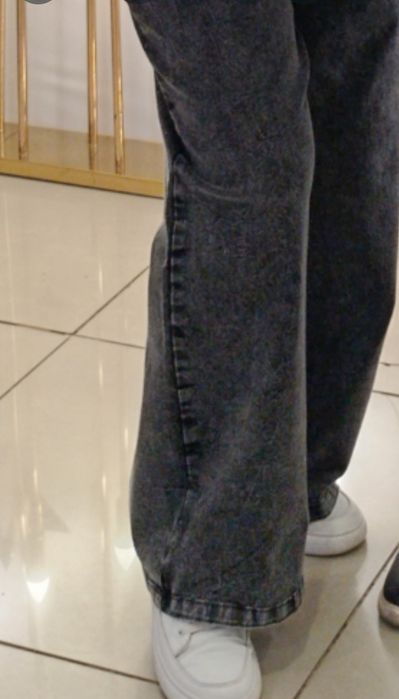 Продам    джинсы.   В отличном   состояний.