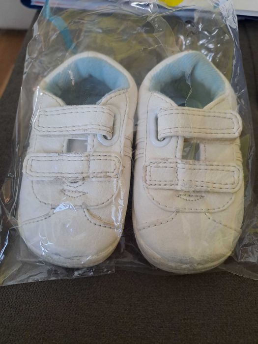 Детски бели маратонки №19-20