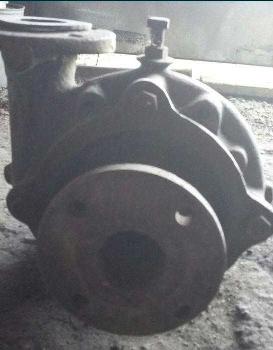 Центробежный насос