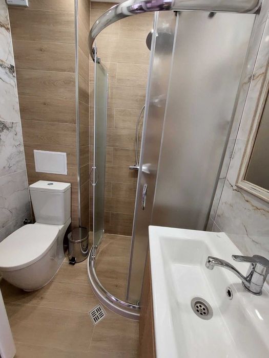 Дава се под наем Тристаен апартамент в Шумен, Пазара - 87 кв.м за 553.35 € - Снимка #5