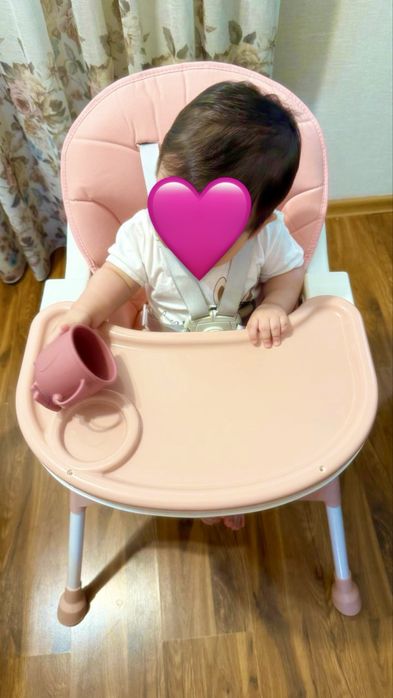 Стульчик для кормления розовый. Шымкент