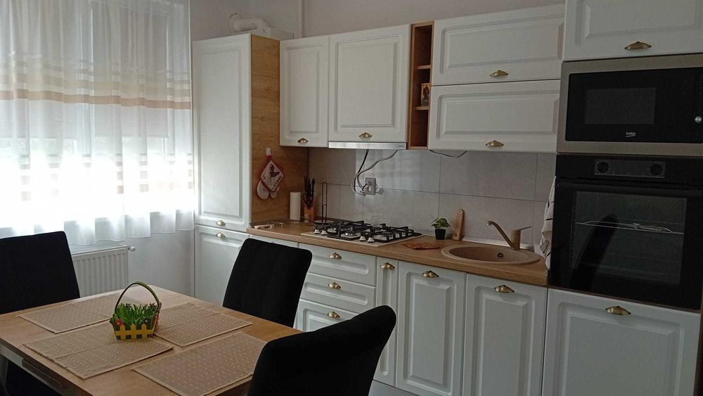 garsoniera de vanzare complet mobilata si utilata, noua.