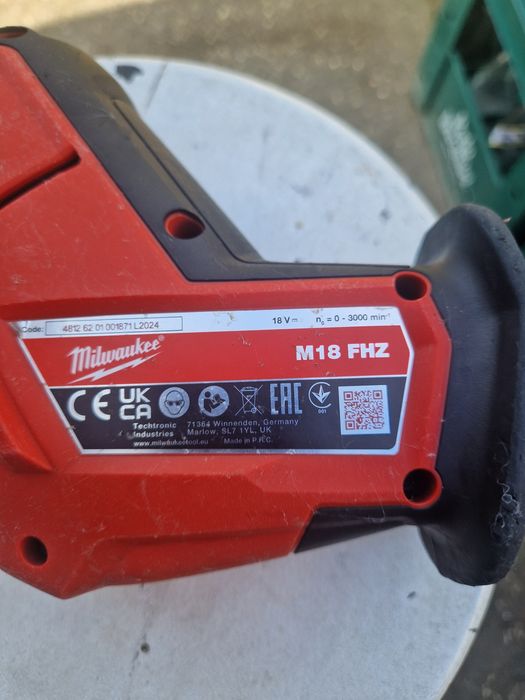Fierastrau sabie Milwaukee M18  FHZ