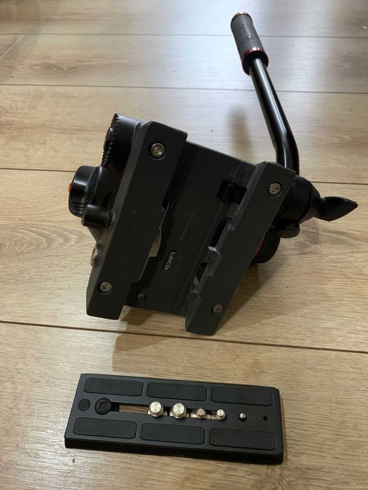 Cap video Manfrotto si monopied Sirui