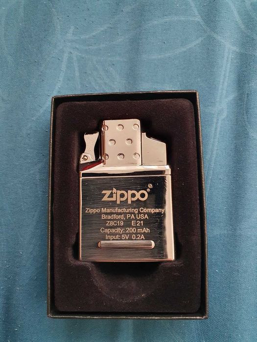 Bricheta Zippo arc electric cu plasma Windproof incarcare USB noua