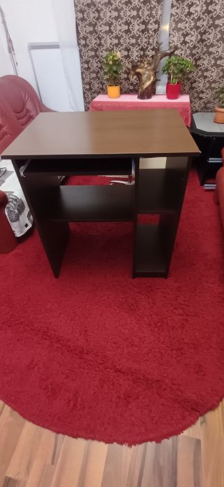Birou wenge 150 lei!