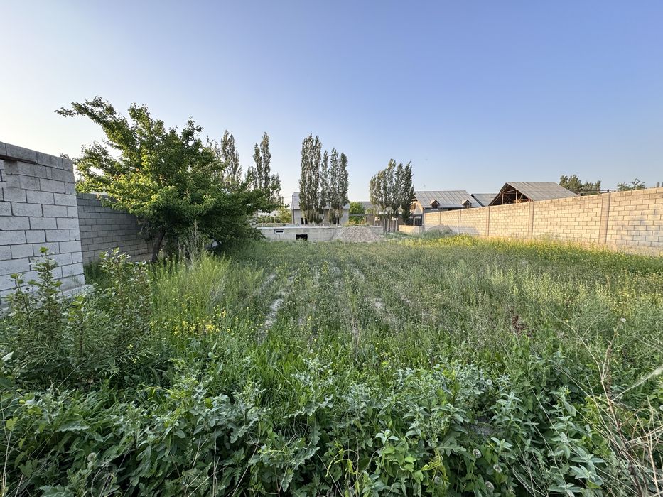 Ер участка сотилади