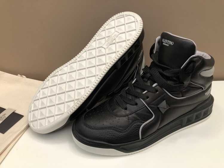 Valentino Garavani ghete piele 44-44,5 si 45 full box, retail 790 euro