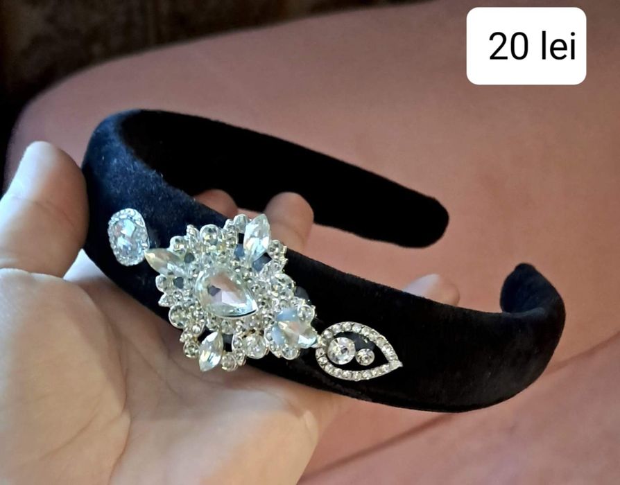 Bentita neagră cu cristale cordeluta bufanta ruseasca