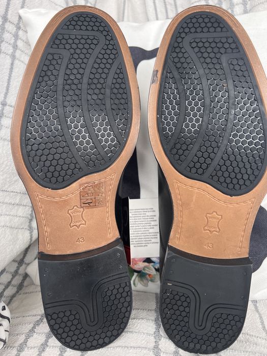 Мъжки обувки ест. кожа