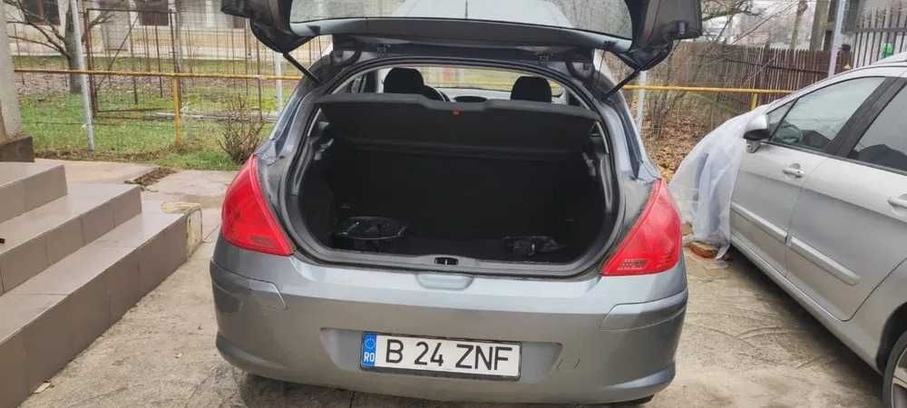 Dezmembrez Peugeot 308 Coupe 1.6 turbo 5FX 155 cai An 2010 112.000 km