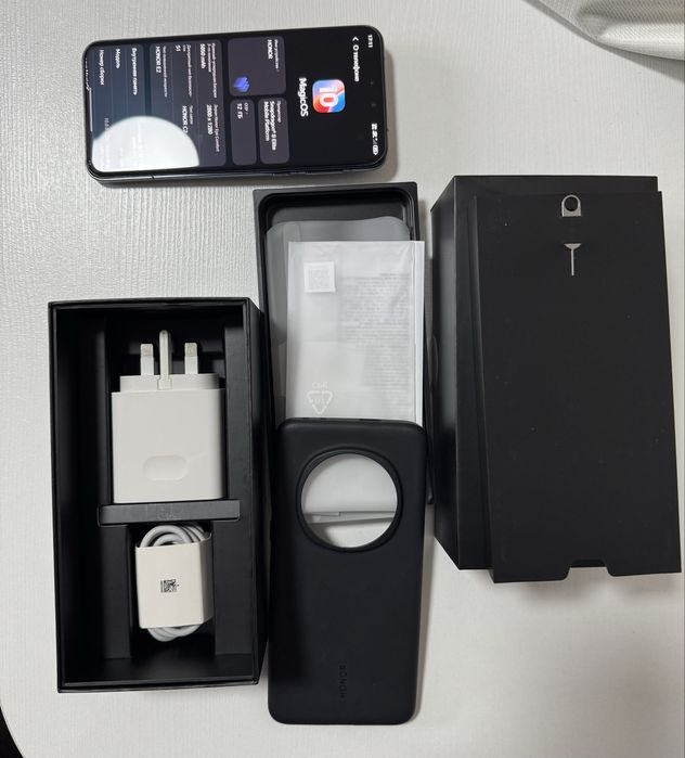 Продаю Honor magic7 pro 12/512 глобал ЕАС