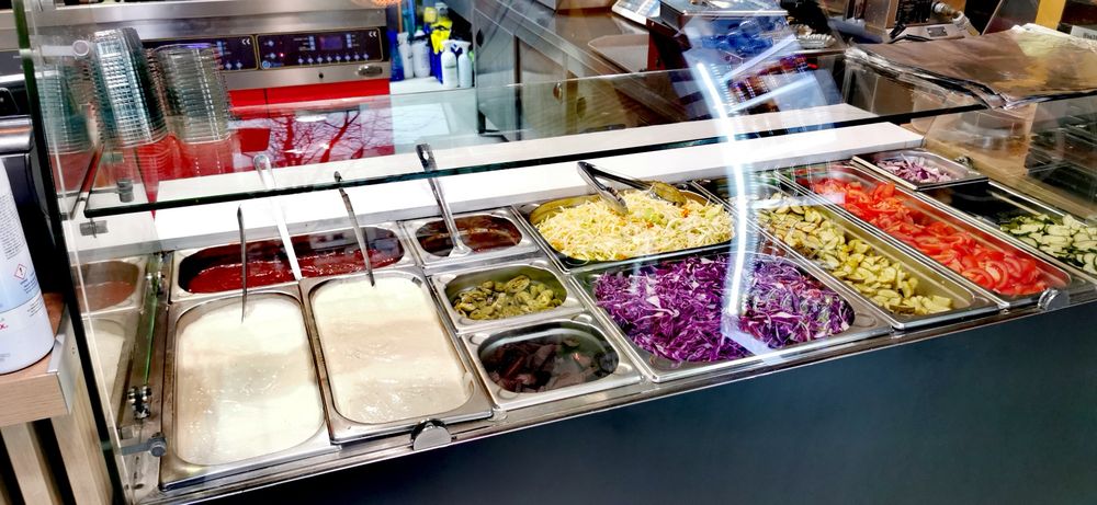 Afacere la cheie - Fast food zona Pavcom