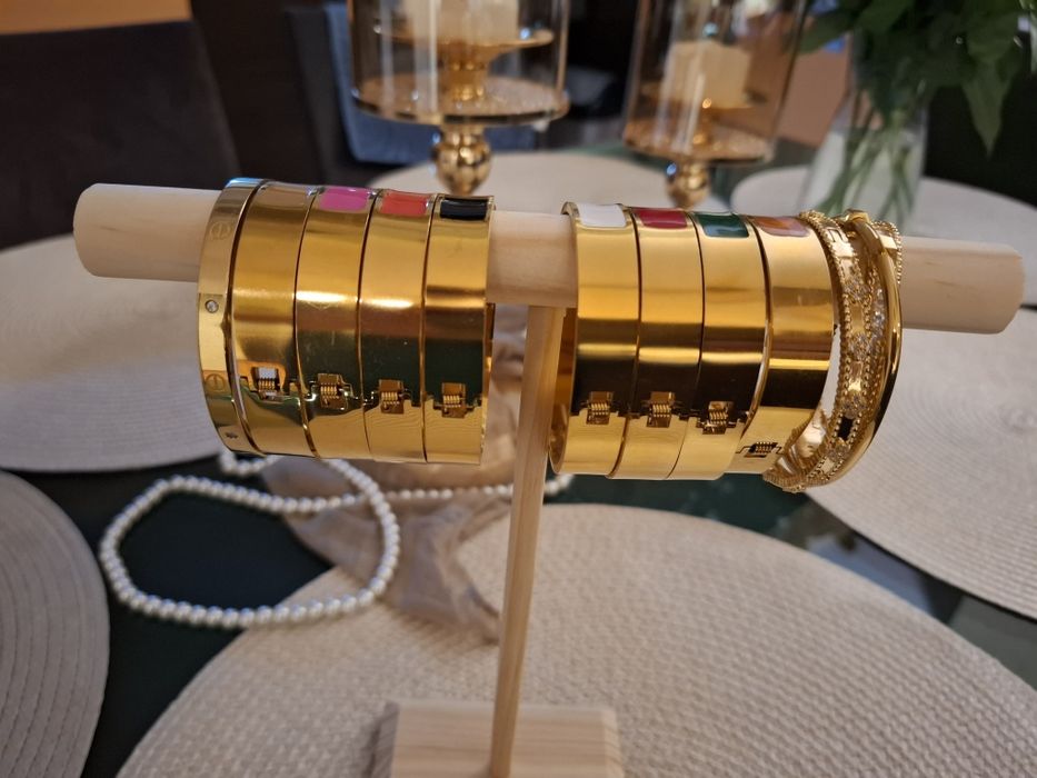 Гривни стомана по 10 евро